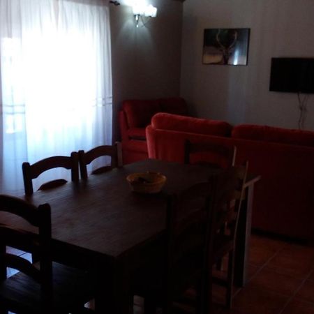 Apartamentos Rurales Casas De Los Maestros Talarrubias Eksteriør billede