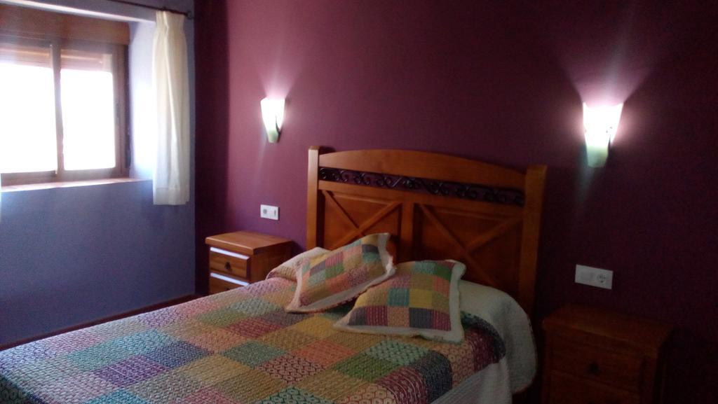 Apartamentos Rurales Casas De Los Maestros Talarrubias Eksteriør billede