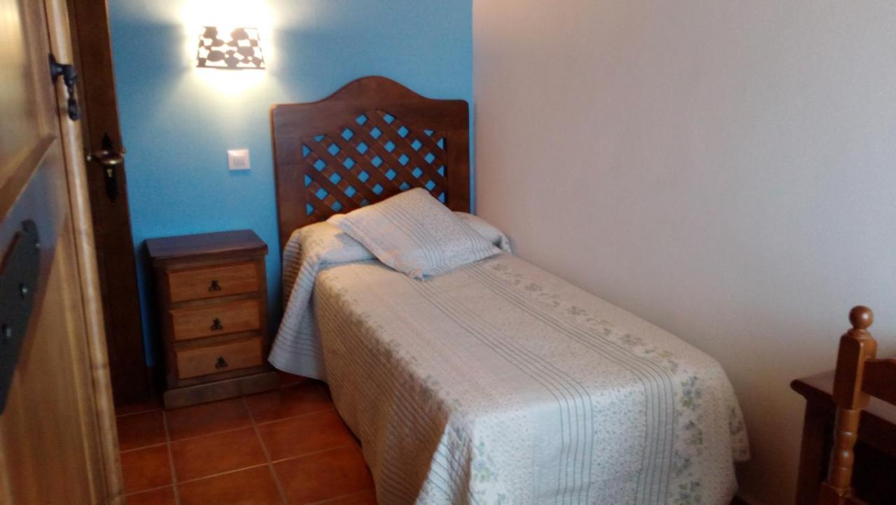 Apartamentos Rurales Casas De Los Maestros Talarrubias Eksteriør billede